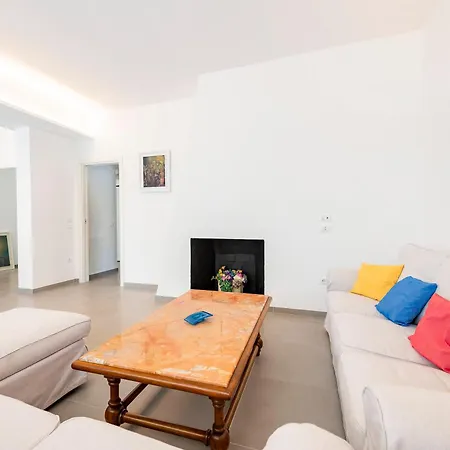 Casa Leda - Modern Near Seafront With Parking! Apartmán *