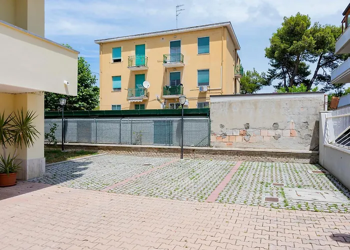 Appartement Casa Leda - Modern Near Seafront With Parking! Pescara